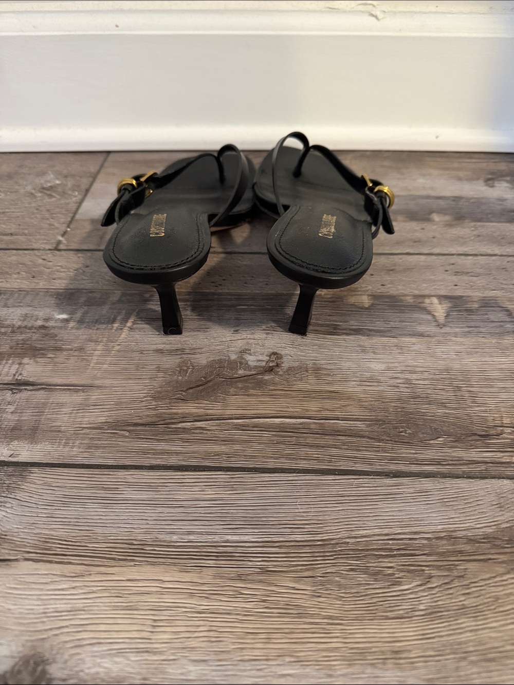 Cushionaire Kitten Heels - Picture 3 of 6